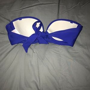I am selling this swimsuit top.